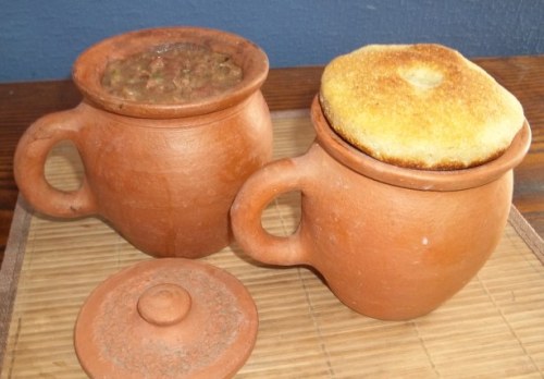 Lobio: spiced red beans baked in a clay pot. Often served with mchadi, a dense cornbread